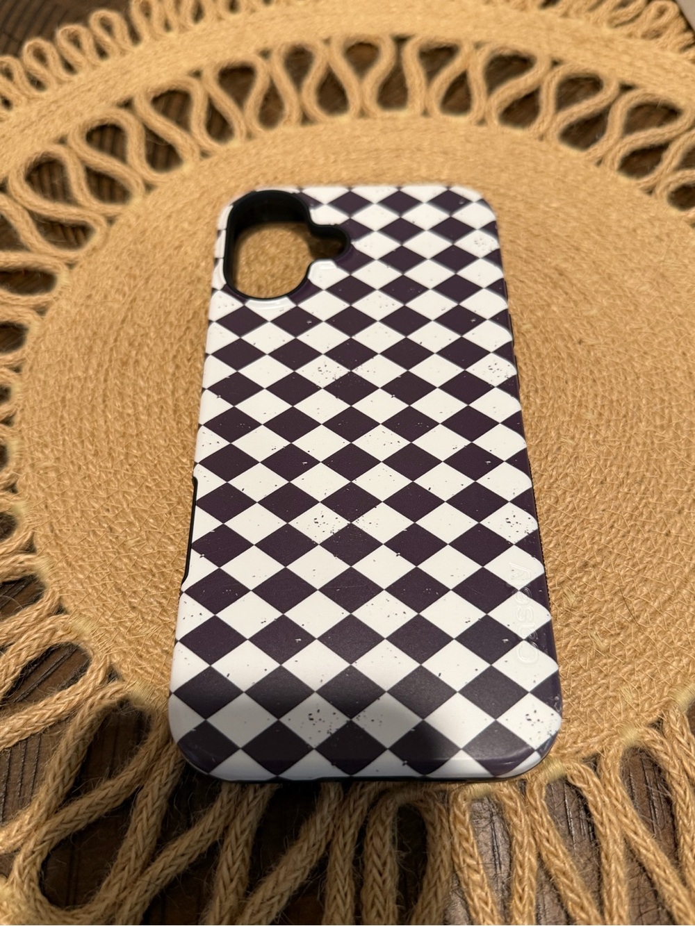 Checkerboard Black & White iPhone 16 Plus Case - Casely